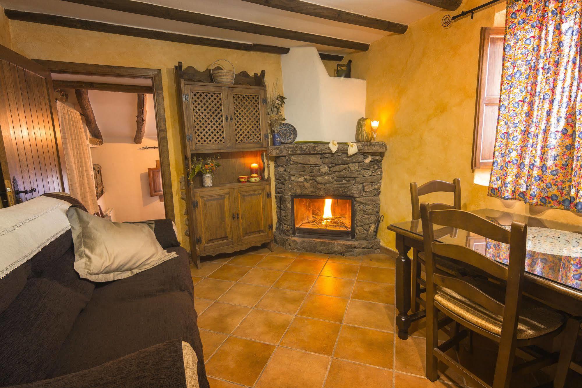 Reul Alto Cortijos Rurales Guest House Laroya Eksteriør bilde